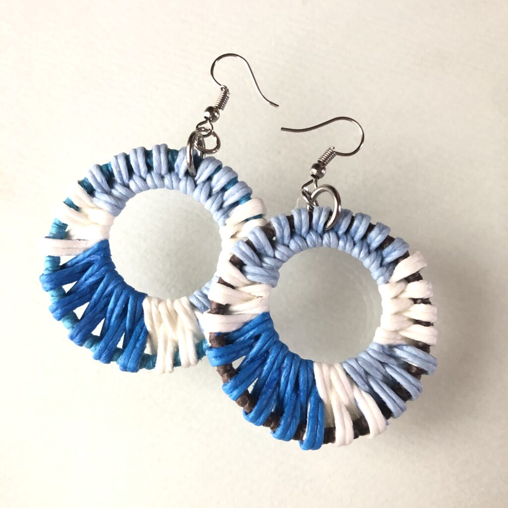 かみばんどアクセサリーピアス